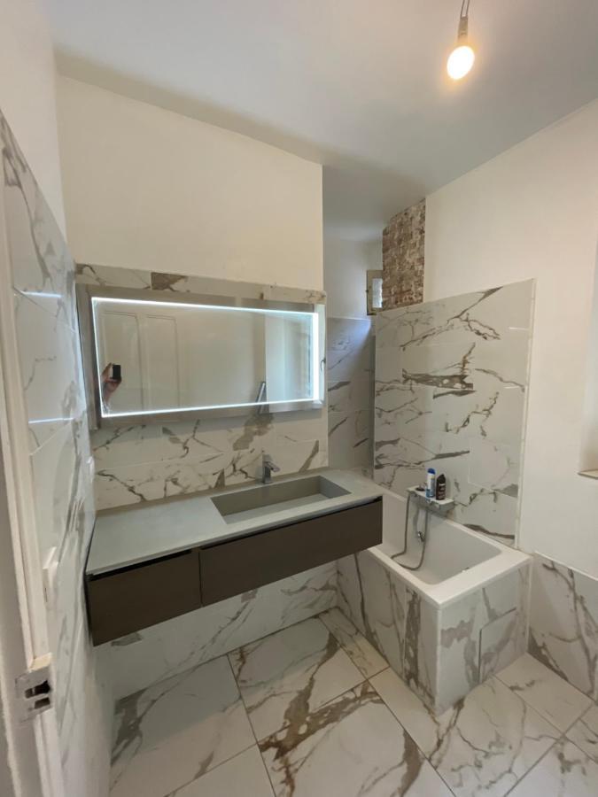 Apartament Montmartre Sacre Coeur Paryż Zewnętrze zdjęcie